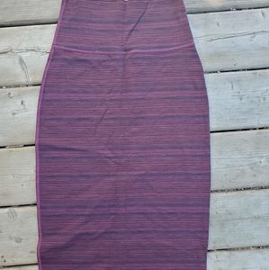 Lululemon size 4 purple pencil skirt